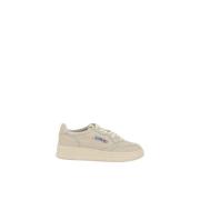 Geperforeerde Lage Leren Sneakers met Logo Autry , Beige , Dames