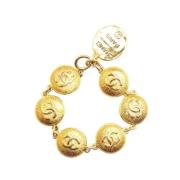 Pre-owned Metal bracelets Chanel Vintage , Yellow , Dames