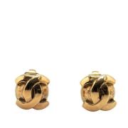 Pre-owned Metal earrings Chanel Vintage , Yellow , Dames