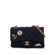 Pre-owned Leather crossbody-bags Chanel Vintage , Blue , Dames