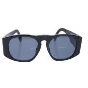 Pre-owned Plastic sunglasses Chanel Vintage , Black , Dames