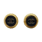 Pre-owned Metal earrings Chanel Vintage , Black , Dames