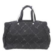 Pre-owned Nylon shoulder-bags Chanel Vintage , Black , Dames