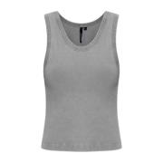 Top Cropped Entire Studios , Gray , Dames