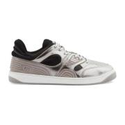 Leren mandje sneakers met geperforeerd detail Gucci , Gray , Heren