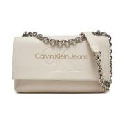 Trendy Faux Leather Schoudertas Calvin Klein Jeans , Beige , Dames