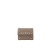 Rockstud Bifold Portemonnee in Poudre Valentino Garavani , Pink , Dame...