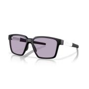 Stijlvolle zonnebrillencollectie voor zonnige dagen Oakley , Black , U...