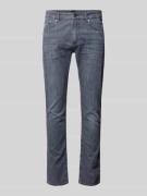 Slim fit jeans in labeldetail, model 'Delaware'