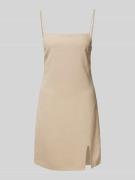 Linnen jurk met vierkante hals, model 'CARO'