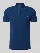 Custom slim fit poloshirt met logostitching