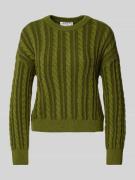 Gebreide pullover met kabelpatroon