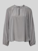 Blouse met druppelvormige hals