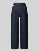 Wide leg jeans in 5-pocketmodel, model 'BARREL'