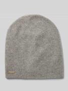 Beanie van puur kasjmier met labeldetail