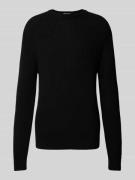 Gebreide pullover met ronde hals, model 'CONE'