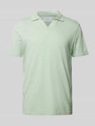 Regular fit poloshirt met V-hals