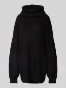 Oversized gebreide pullover met col, model 'JUNA'