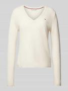 Pullover met afgeronde V-hals, model 'SOFT WOOL'