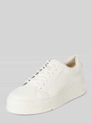 Leren sneakers met labeldetail, model 'Judy'