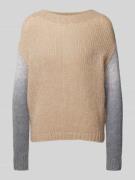 Gebreide pullover met extra brede schouders