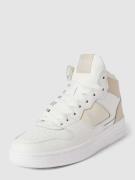 High top sneakers met labeldetails