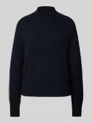 Gebreide pullover met extra brede schouders, model 'Parto'