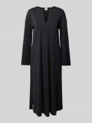 Midi-jurk met V-hals, model 'RAPACE'