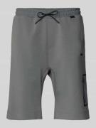 Slim fit sweatshorts met labeldetails, model 'Hariq'