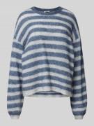 Oversized wollen pullover met ronde hals, model 'NENYBAY'