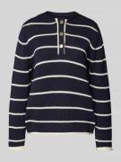 Gebreide pullover met korte knoopsluiting