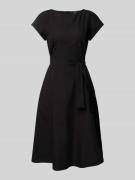 Midi-jurk met kapmouwen, model 'MAGMA'