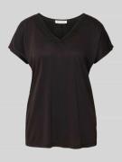 T-shirt van een modalmix met V-hals