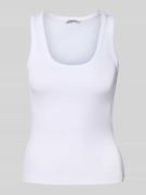 Slim fit tanktop in riblook