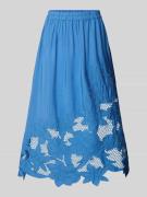 Maxirok met broderie anglaise, model 'Zorai Brodie'