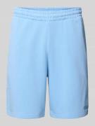 Relaxed fit sweatshorts met labelstitching