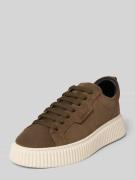 Sneakers van leer met label in reliëf, model 'HOPPER'