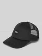 Trucker-pet met labelstitching