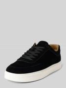 Sneakers met reliëflogo, model 'Clean'