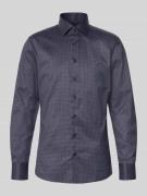 Slim fit zakelijk overhemd met kentkraag