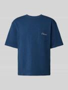 T-shirt met borstzak en labelstitching