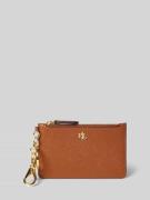 Pasjeshouder van runderleer met sleutelring en karabijnhaak