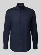 Slim fit zakelijk overhemd met kentkraag