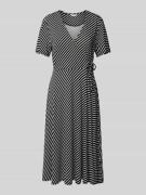 Wikkeljurk met V-hals, model 'Ce44ce'