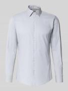 Slim fit overhemd met sluiting met enkele knoopsluiting