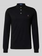 Slim fit poloshirt in logostitching