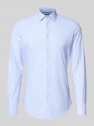 Slim fit zakelijk overhemd met kentkraag