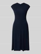 Slim fit midi jurk van viscose-jersey, model 'ELAMI'