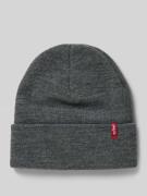 Beanie met labeldetail