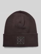 Muts van viscosemix met logopatch, model 'Bea'